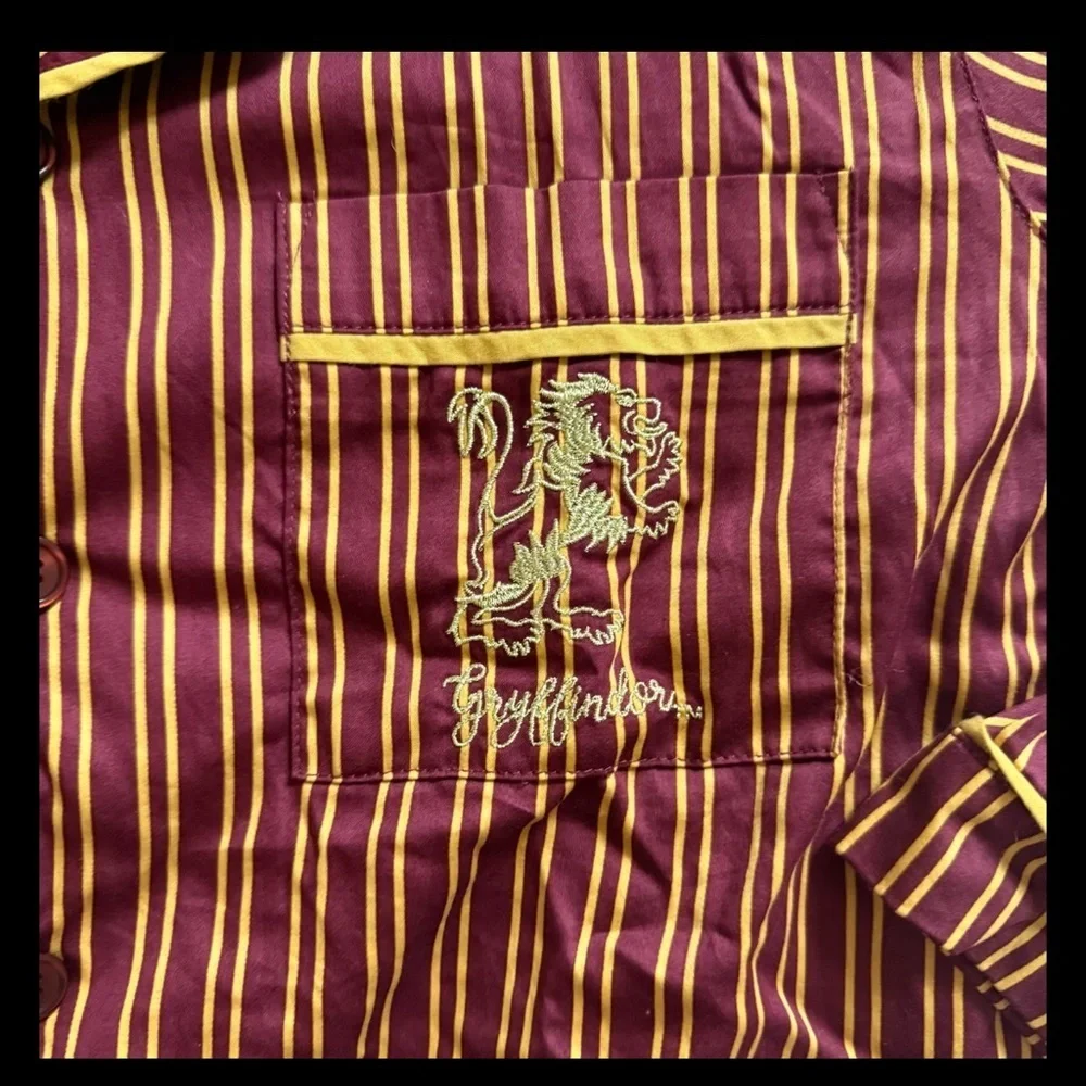 POTTERY BARN TEEN - New HARRY POTTER Gryffindor House  PAJAMA SET Size Medium